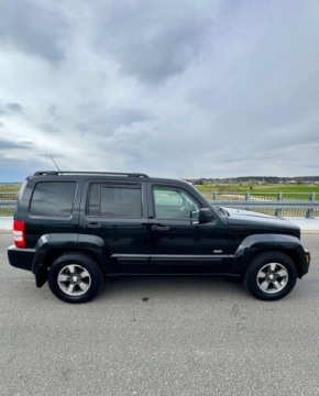 Jeep Liberty 2008 Jeep Liberty Jeep Liberty 3.7 BenzynaLPG 210KM, zdjęcie 11