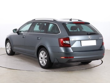 Skoda Octavia III Kombi Facelifting 1.6 TDI 115KM 2018 Skoda Octavia 1.6 TDI, Navi, Klima, Klimatronic, zdjęcie 3