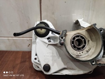 STIHL 034 036 MS360 ПОЛОВИНА КОРПУСА КОРПУСА ДВИГАТЕЛЯ