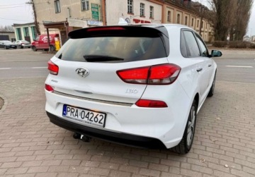 Hyundai i30 II Wagon Facelifting 1.6 CRDi 110KM 2017 Hyundai i30 1.6Crdi 110 PS NAVI Kamera Extra stan 1.6 Diesel 110KM, zdjęcie 23