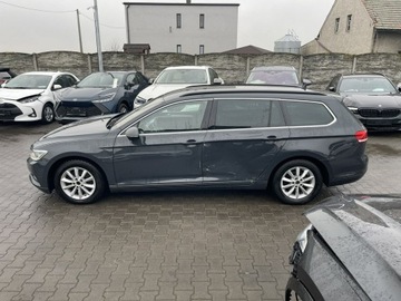Volkswagen Passat B8 Variant 2.0 TDI BlueMotion SCR 150KM 2018 Volkswagen Passat DSG Podgrzewanie Klimatronik, zdjęcie 5