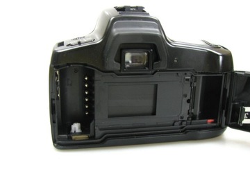 КАМЕРА MINOLTA DYNAX 300si - корпус