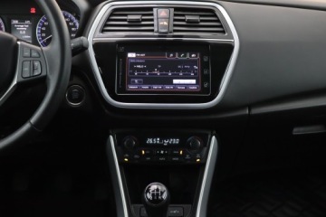 Suzuki SX4 II S-cross Facelifting 1.0 BOOSTERJET 110KM 2019 Suzuki SX4 S-Cross 1.0 BoosterJet, Salon Polska, zdjęcie 11