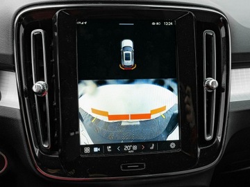 Volvo XC40 Crossover Facelifting 2.0 B3 163KM 2023 Volvo XC 40 WD1498T#B3 Plus Dark Podgrz.f I kier, zdjęcie 18