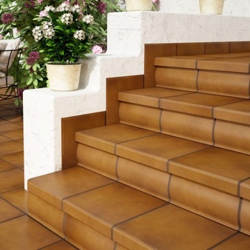 НАРУЖНЫЕ ЛЕСТНИЦЫ С ПАЗАМИ СОКРОВИЩА ИЗ РУЧНОГО КОРИЧНЕВОГО ИСПАНСКОГО КЛИНКЕРА BIZ