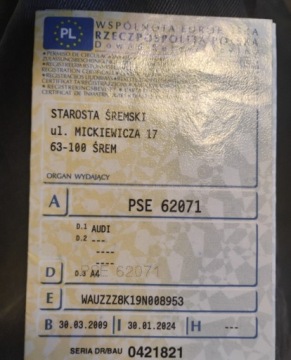 Audi A4 B8 Limousine 2.0 TDi 140KM 2009 Audi A4 Avant 2009 2.0 TDI. Uszkodzony lewy przod. 2.0 Diesel 140KM, zdjęcie 25