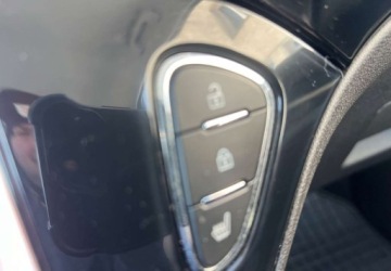 Opel Adam Hatchback 1.4 87KM 2014 Opel Adam Opel Adam 1.4 Black Jack SampS 1.4 Benzyna 87KM, zdjęcie 18