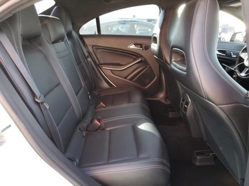 Mercedes CLA C118/X118 2019 Mercedes-Benz CLA 250 2019 2.0L 2.0 Benzyna 221KM, zdjęcie 10