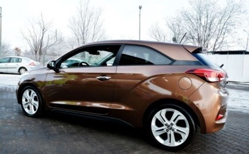 Hyundai i20 I Hatchback 5d Facelifting 1.4 CVVT 100KM 2015 Hyundai i20 Maxx Opcja , skory , Led, Nawi 1.4 Benzyna 100KM, zdjęcie 4