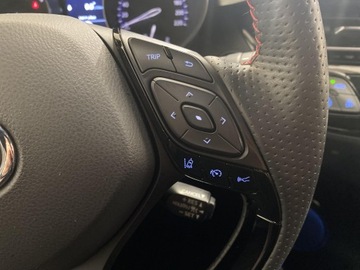 Toyota C-HR I Crossover Facelifting 1.8 Hybrid 122KM 2023 Toyota C-HR 1.8 Hybrid GPF GR Sport Toyota C-HR 1., zdjęcie 17