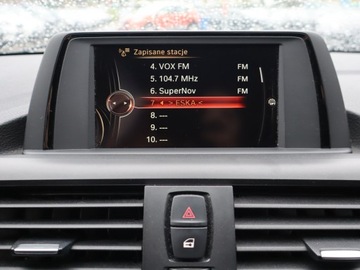 BMW Seria 1 F20-F21 Hatchback 5d Facelifting 2015 118i 136KM 2015 BMW 1 118i, Salon Polska, Automat, Skóra, Klima, zdjęcie 12