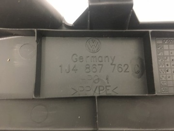 PLAST POLIČKY KUFRU LEVÝ PRAVÝ VW GOLF IV 1J4867761C 1J4867762C