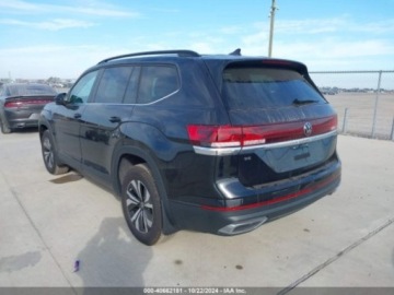 Volkswagen 2024 Volkswagen Atlas Se, 2024r., 4x4, 2.0L 2.0 Benzyna 269KM, zdjęcie 3