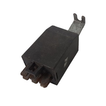 TRABANT WARTBURG przekaźnik spryskiwaczy 12V FER TGL39607 TGL 39607