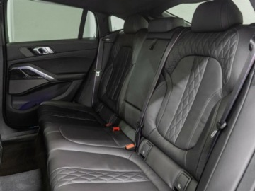 BMW X6 G06 SUV Facelifting 3.0 30d 298KM 2026 xDrive30d M Sport 3.0 (298 KM)| Hak holowniczy, elektryczny, zdjęcie 10