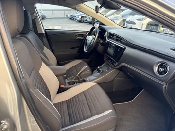 Toyota Auris II Touring Sports Facelifting 1.8 Hybrid 136KM 2017 Toyota Auris Hybrid 135 Premium II (2012-) Hybrid, zdjęcie 7