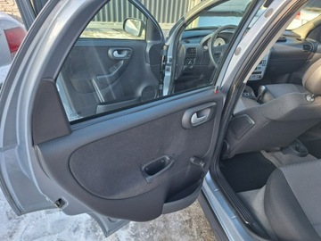 Opel Corsa C 2005 Opel Corsa Automat Klimatronik Webasto na pilota, zdjęcie 11