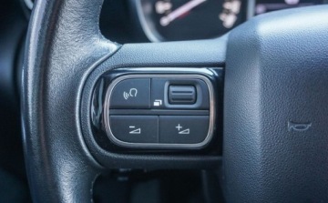 Citroen C3 Aircross  I Crossover 1.2 PureTech 110KM 2018 Citroen C3 Aircross Citroen C3 Aircross 1,2 PureTech 110 KM 1.2 Benzyna, zdjęcie 14