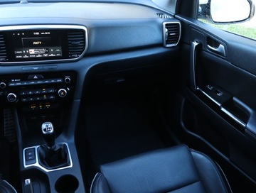 Kia Sportage IV SUV Facelifting 1.6 GDI 132KM 2019 Kia Sportage 1.6 GDI, Salon Polska, Serwis ASO, zdjęcie 7