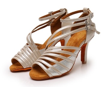 BUTY DO TAŃCA TANECZNE DELIKATNE MODNE OBCAS 8,5cm