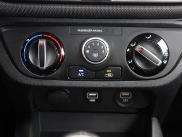 Hyundai i10 II Hatchback Facelifting 1.0 Kappa LPGI 67KM 2020 Hyundai i10 1.0, Salon Polska, 1. Właściciel, zdjęcie 17