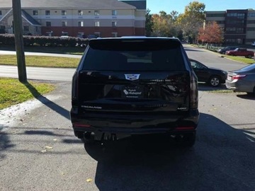 Cadillac Escalade III 2026 Cadillac Escalade Cadillac Escalade V-Series 1SD 6.2 Benzyna 682KM, zdjęcie 4