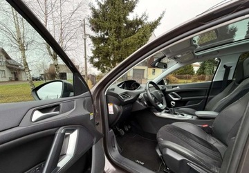 Peugeot 2015 Peugeot 308 Peugeot 308 PureTech 130 Stop amp Start Allure 1.2 Benzyna, zdjęcie 14