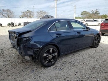 Mercedes Klasa A W177/V177 2021 Mercedes-Benz Klasa A 220, 2021r., 2.0L, zdjęcie 2