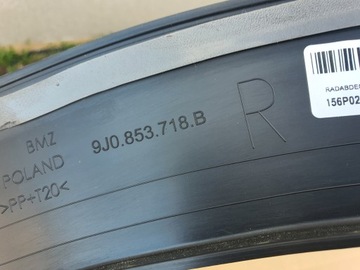 PORSCHE TAYCAN 9J0 НАКЛАДКА НА КРЫЛО СПРАВА СЛЕВА СПЕРЕДИ