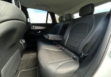 Mercedes GLC C253 2020 Mercedes-Benz GLC 4-Matic 9G-TRONIC, Multibeam, BURMESTER, GPS, Kamera cof, zdjęcie 17