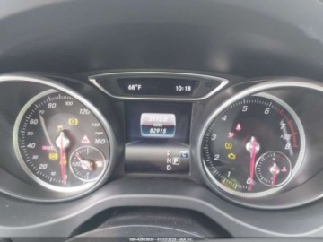 Mercedes CLA C117 2018 Mercedes-Benz CLA 250 Coupe 2.0 Benzyna 208KM, zdjęcie 11