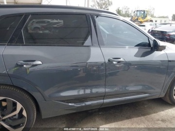 Audi Q8 2024 Audi Q8 E-Tron Premium Plus Quattro 2024 Elektryczny 355KM, zdjęcie 6