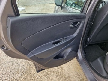 Renault Captur I Crossover 1.2 TCe EDC 120KM 2014 Renault Captur 2014 Piekny szary 1.2 benzyna 140 tys km zarejestrowany gwa, zdjęcie 17