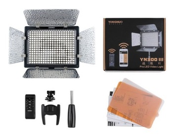 Lampa LED Yongnuo YN300 III - WB (3200 K - 5500 K)