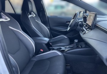 Toyota Corolla XII TS Kombi Facelifting 2.0 Hybrid Dynamic Force 196KM 2024 Toyota Corolla 2.0 Hybrid GR Sport VAT 23 1 wl. Bezwypadkowy Salon PL, zdjęcie 11