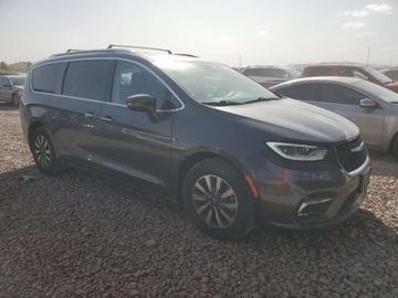 Chrysler Pacifica II 2021 Chrysler Pacifica Touring L 2021 3.6l 3.6 Benzyna 287KM, zdjęcie 4