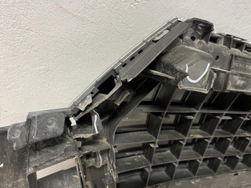 AUDI Q7 4M СНЯТИЕ РЕШЕТКИ OE 4M0853651F