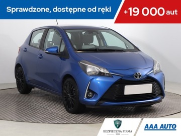Toyota Yaris III Hatchback 5d Facelifting 2017 1.5 Dual VVT-iE 111KM 2018 Toyota Yaris 1.5 Dual VVT-i, Salon Polska
