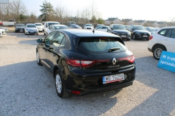 Renault Megane IV Hatchback 5d  Facelifting 1.3 TCe 115KM 2020 Renault Megane 1,3 Business, zdjęcie 7