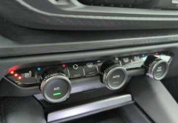 Citroen C5 III 2023 Citroen C5X C5 X 1.2 PureTech Shine EAT8 SalonPL FVat Bogata Wersja Od Reki, zdjęcie 21