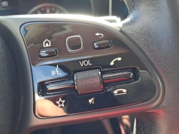 Mercedes Klasa C W205 Limuzyna Facelifting 1.6 C160 129KM 2019 Mercedes-Benz Klasa C Mercedes-Benz Klasa C Salon PL 1.6 Benzyna 129KM, zdjęcie 24