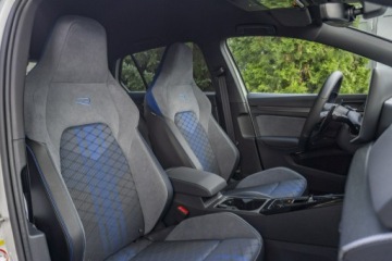 Volkswagen Golf VIII R Facelifting 2.0 TSI 333KM 2026 Volkswagen Golf R 2.0 TSI 4Motion 333 KM DSG -, zdjęcie 17