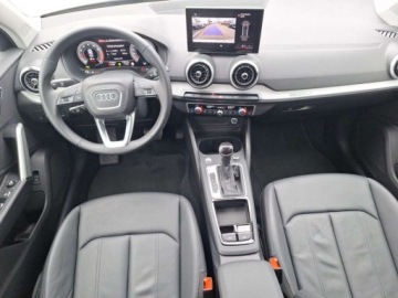 Audi Q2 SUV Facelifting 2.0 40 TFSI 190KM 2025 Audi Q2 FV, Audi Sound System, Pakiet Czern, Carplay, przygotowanie pod hak, zdjęcie 10