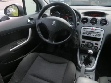 Peugeot 308 I Hatchback 5d Facelifting 1.6 HDI FAP 92KM 2012 Peugeot 308 1.6 HDi, Salon Polska, Klima, zdjęcie 6
