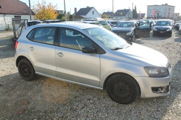 Volkswagen Polo V Hatchback 5d 1.6 TDI-CR DPF 90KM 2011 Volkswagen Polo ROK 2011 POJ 1,6 90 KM, zdjęcie 3