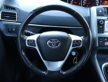 Toyota Verso Minivan Facelifting 1.8 Valvematic 147KM 2014 Toyota Verso 1.8 Valvematic, Salon Polska, zdjęcie 22