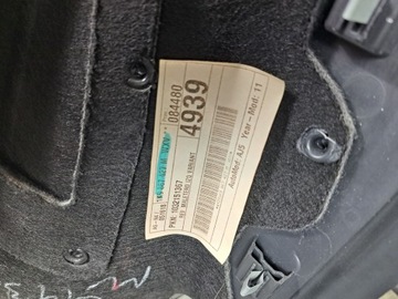 VW Golf 6 VI универсал, левая панель багажника, обивка