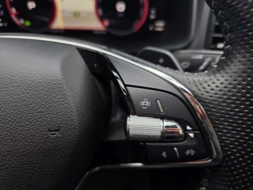 Skoda Karoq Crossover Facelifting 1.5 TSI ACT 150KM 2023 Skoda Karoq 1.5TSI 150KM DSG Sportline Reflektory przednie Full LED Matrix, zdjęcie 13