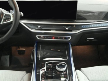 BMW X5 G05 SUV Facelifting 3.0 40d 352KM 2026 BMW X5 xDrive40d Sport Suv 3.0 (352KM) 2026, zdjęcie 11