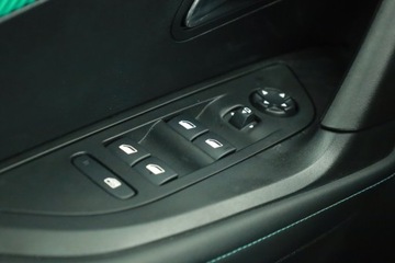 Peugeot 2008 II SUV 1.2 PureTech 130KM 2023 Peugeot 2008 1.2 PureTech, Salon Polska, zdjęcie 15